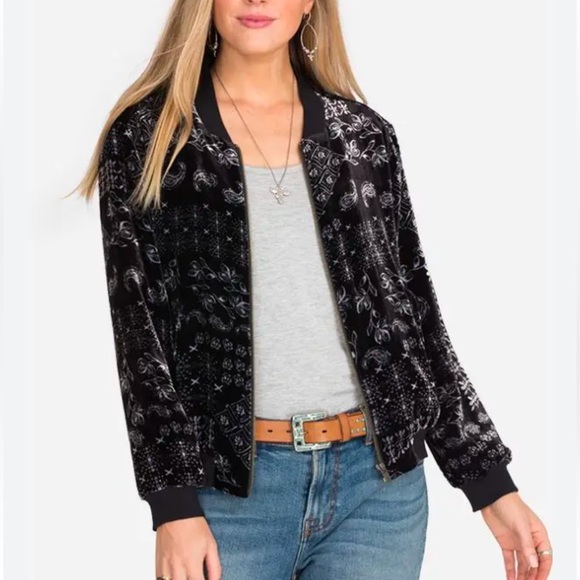 Johnny Was Jackets & Blazers - JOHNNY WAS Ruth Bandana Velvet Embroidered Free Spirit Yoga Jacket. Large